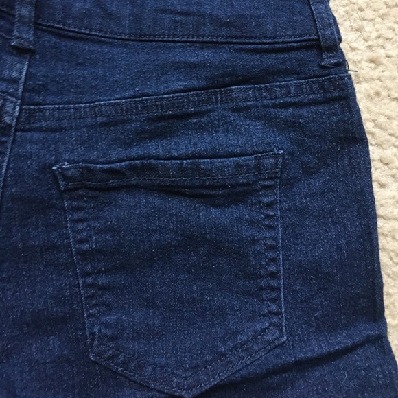Forever 21 Denim Shorts - Picture 3 of 4